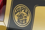 Dodge намекнула на возвращение легендарной Super Bee